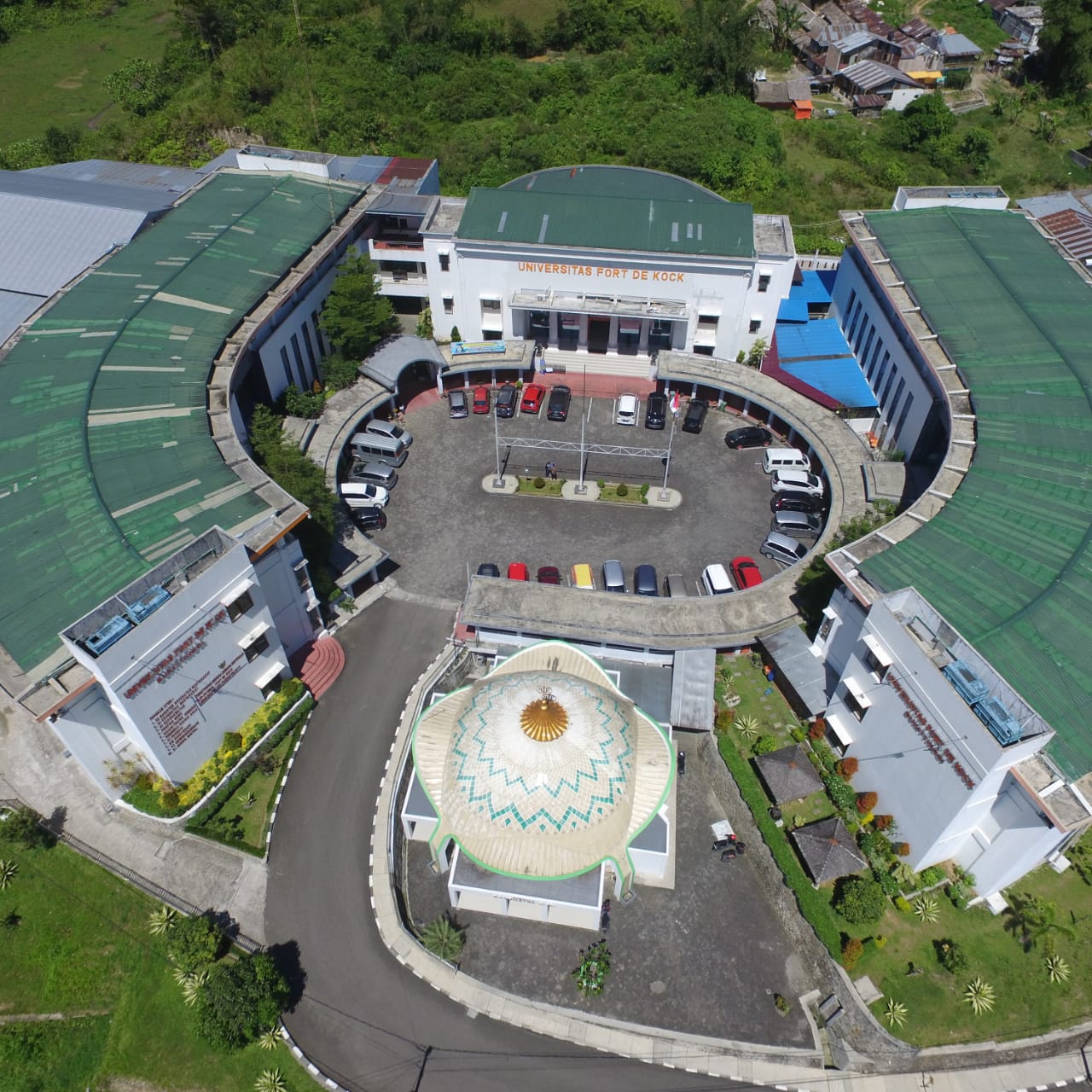 Universitas Fort De Kock, foto drone. fadhly reza