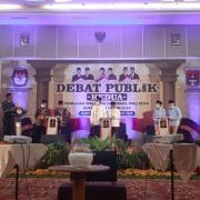 Irwandi di Debat Kandidat Walikota Bukittinggi