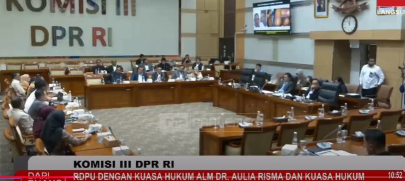 Suasana Rapat Komisi III DPR RI dengan Keluarga Korban Perundungan di PPDS Undip foto courtesy TV Parlemen