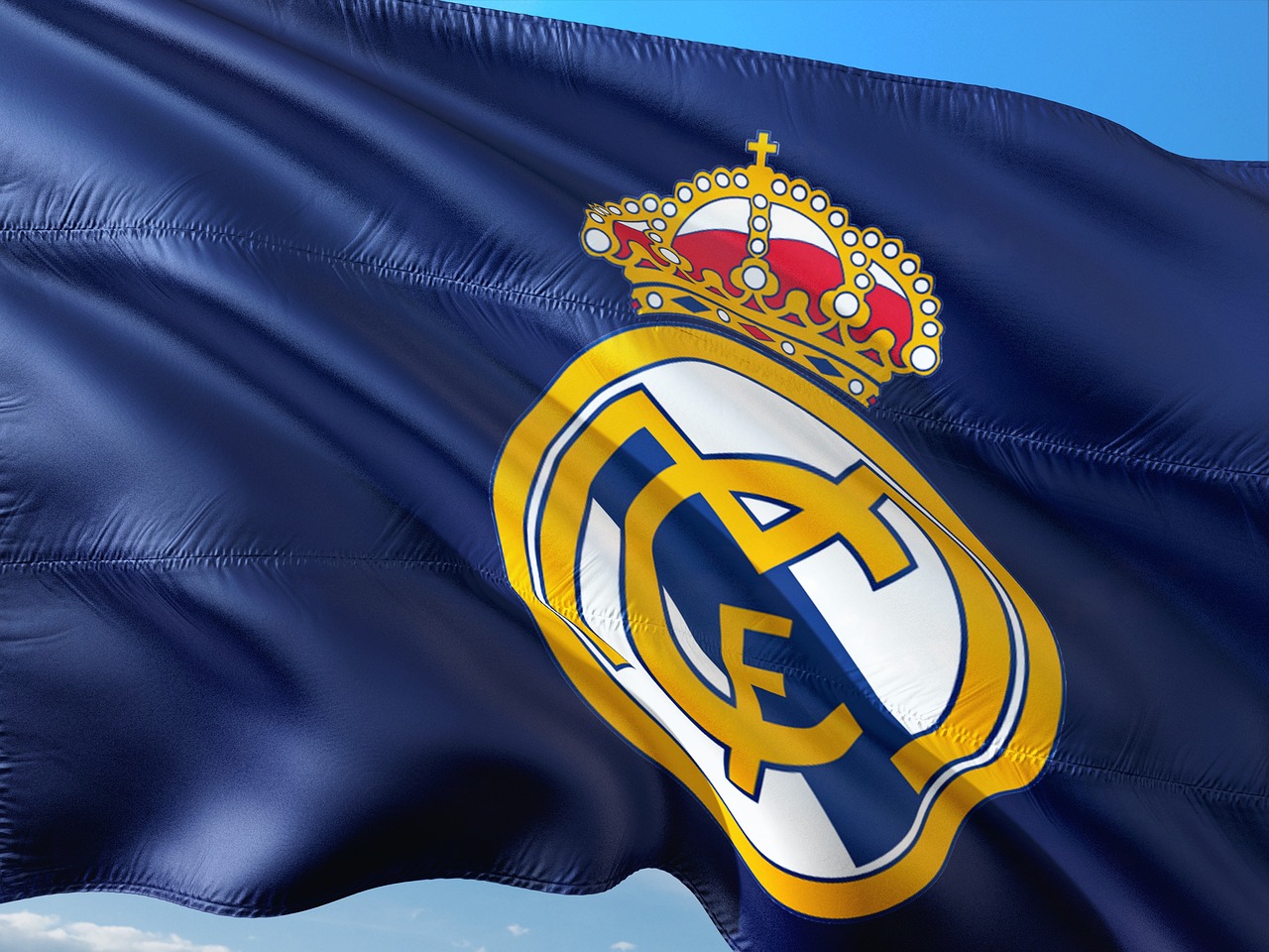 Liga Champions 2024-2025, Bendera Real Madrid, Gambar oleh jorono dari Pixabay