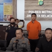 Anak mantan pejabat Ditjen Pajak ketika ditetapkan tersangka di Polres Metro Jaksel, foto ist.