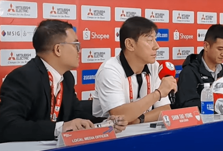 Piala AFF 2024, Shin Tae-yong dalam konpers dengan media foto ist.