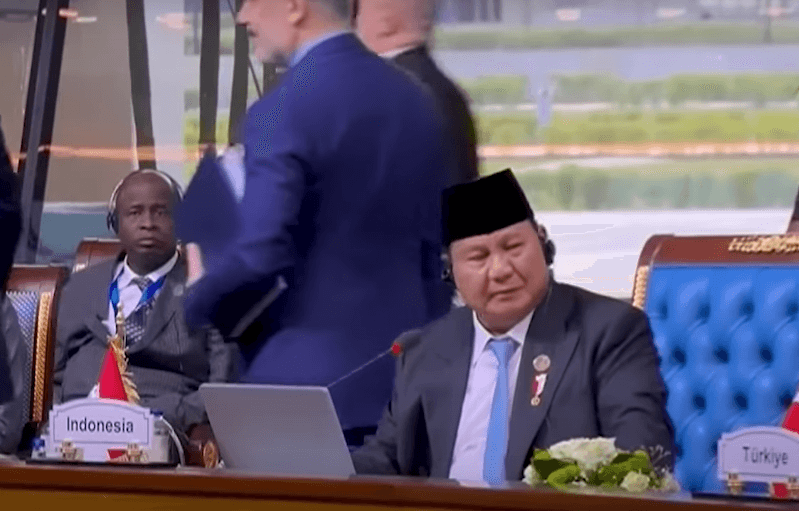 Insiden Pidato Prabowo di KTT D8 foto ist.